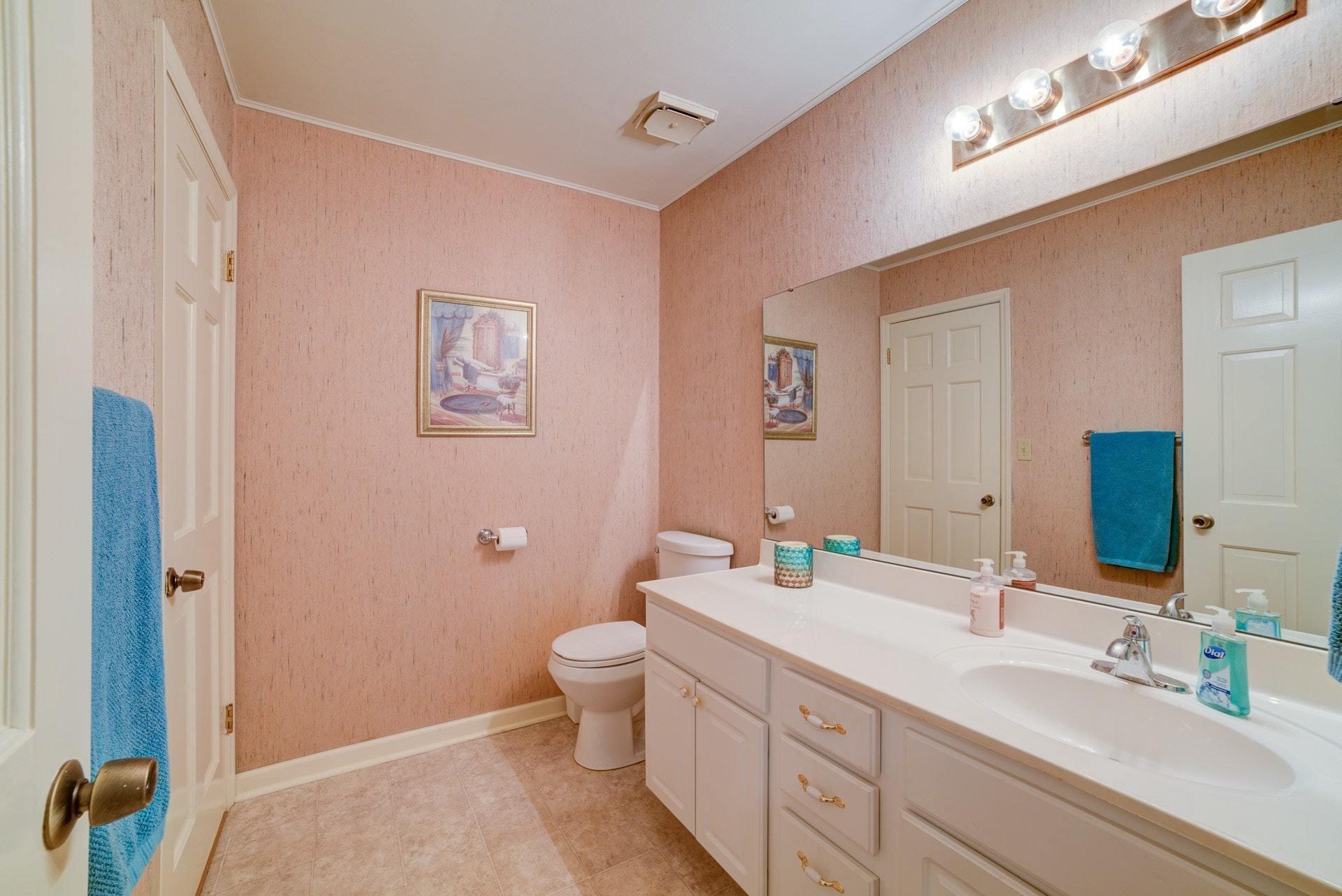 3511 Heritage Road Southwest Roanoke, VA 24015 - Photo 22 of 41 022-337755-30-3511 Heritage-100_8564201