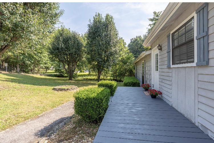 1324 Coffelt Road Hixson, TN 37343 - Photo 2 of 22 #2