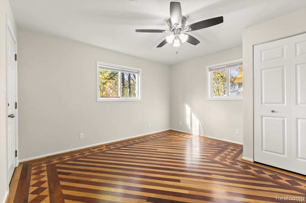 5051 Sashabaw Road Clarkston, MI 48346 - Photo 12 of 31
