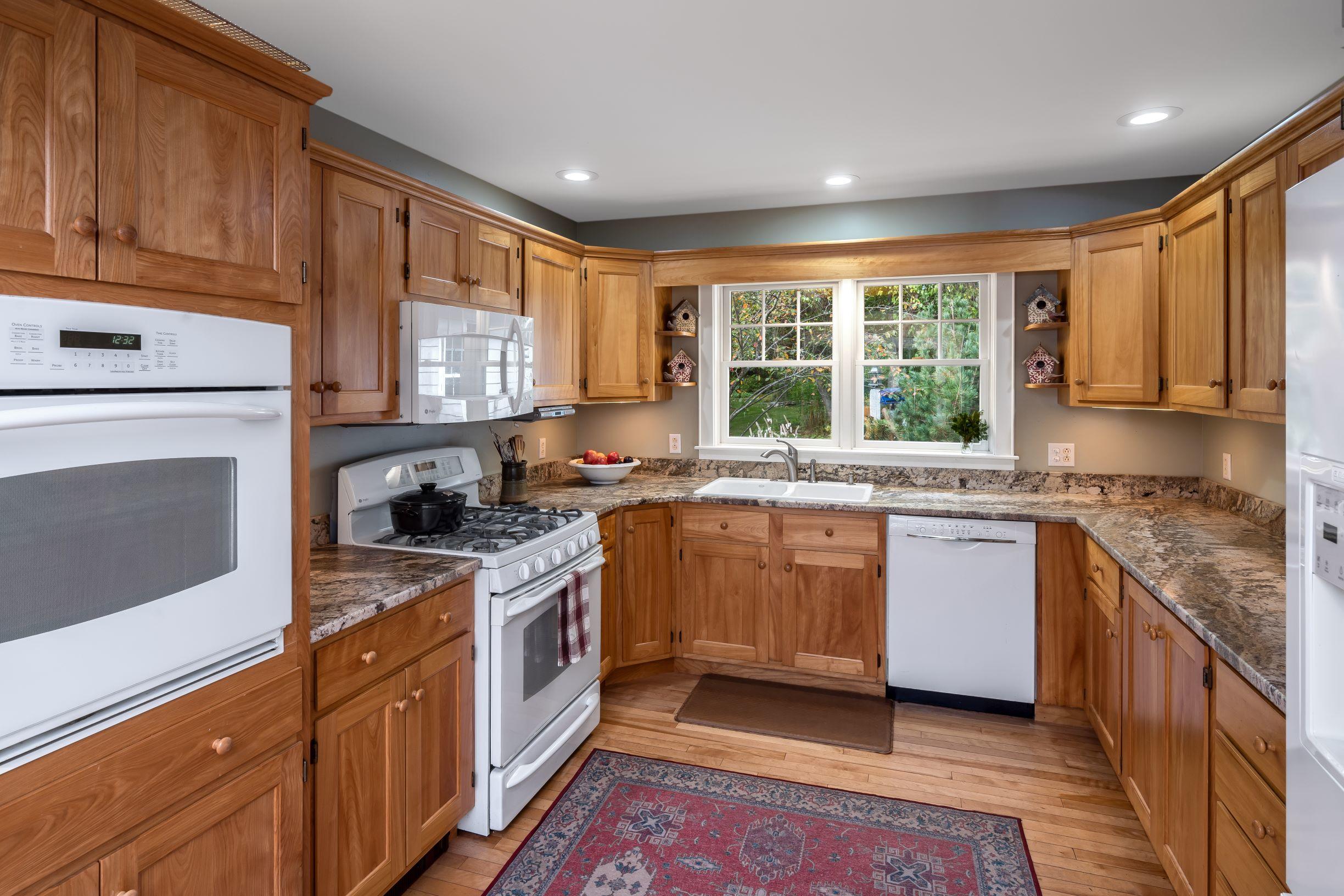 31 Bartol Island Road Freeport, ME 04032 - Photo 13 of 32 14