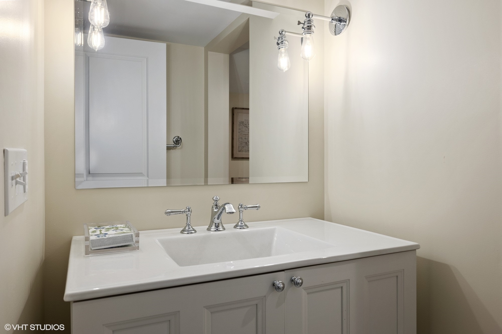 1435 Sheridan Road Wilmette, IL 60091 - Photo 34 of 43