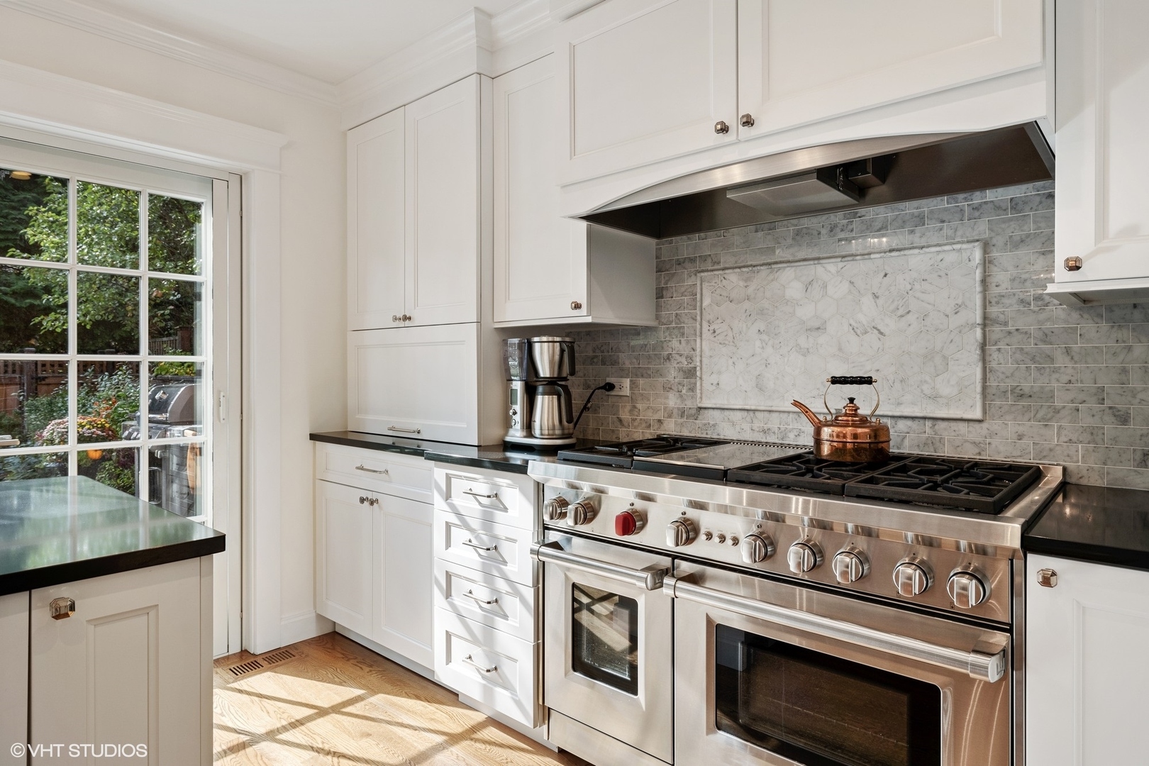 1435 Sheridan Road Wilmette, IL 60091 - Photo 7 of 43