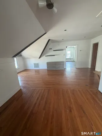 $1,300 | 178 Sherman Avenue, Unit 3, New Haven, CT 06511