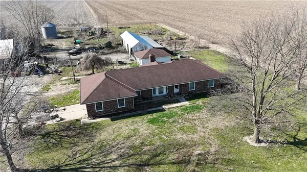 $399,000 | 37603 East Cogswell Road, Sibley, MO 64088