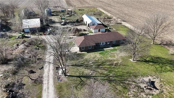 $399,000 | 37603 East Cogswell Road, Sibley, MO 64088