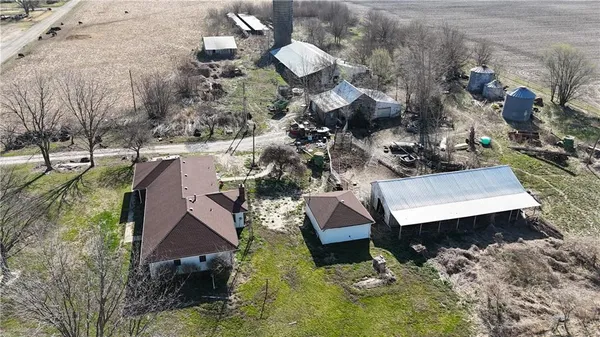 $399,000 | 37603 East Cogswell Road, Sibley, MO 64088