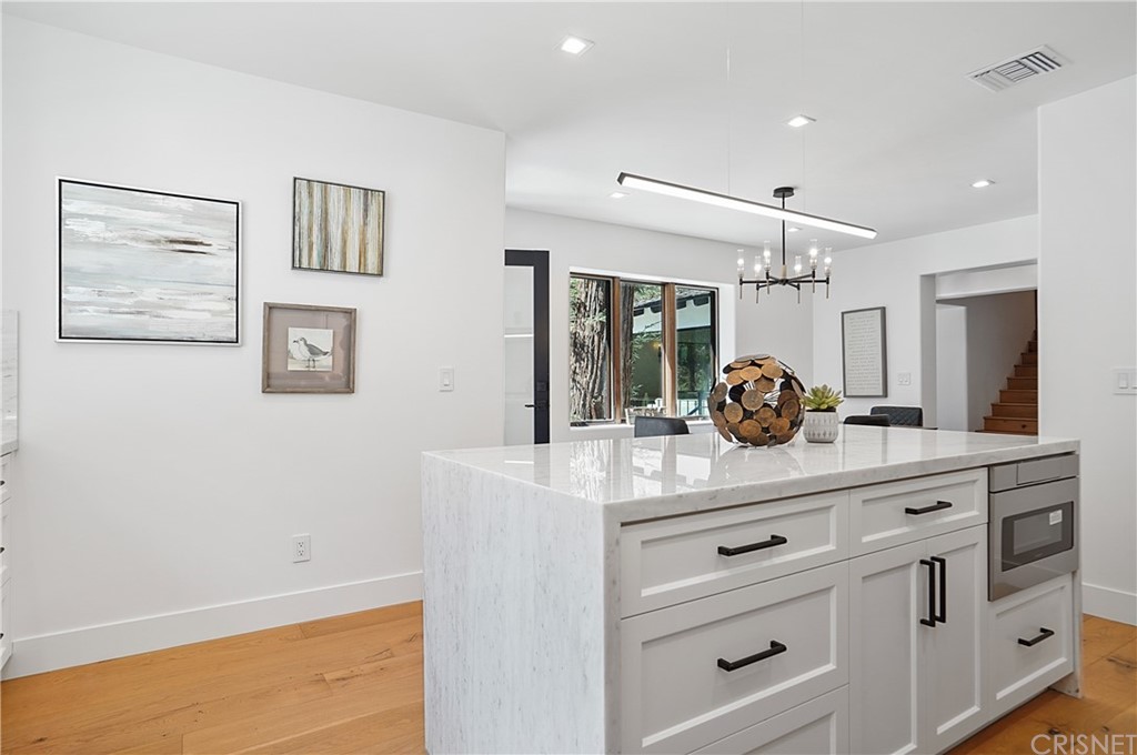 431 Nesmuth Road Glendale, CA 91202 - Photo 12 of 68