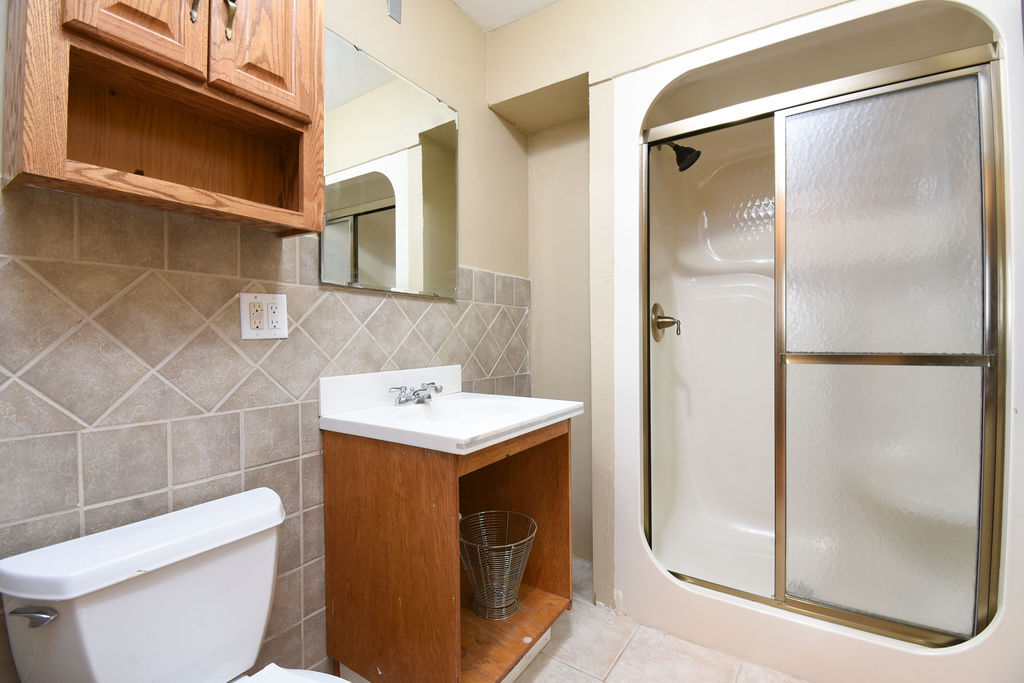 2204 West Central Road Rolling Meadows, IL 60008 - Photo 22 of 29