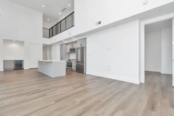 $6,481 | 808 Crawford Street, Unit 2701, Houston, TX 77010