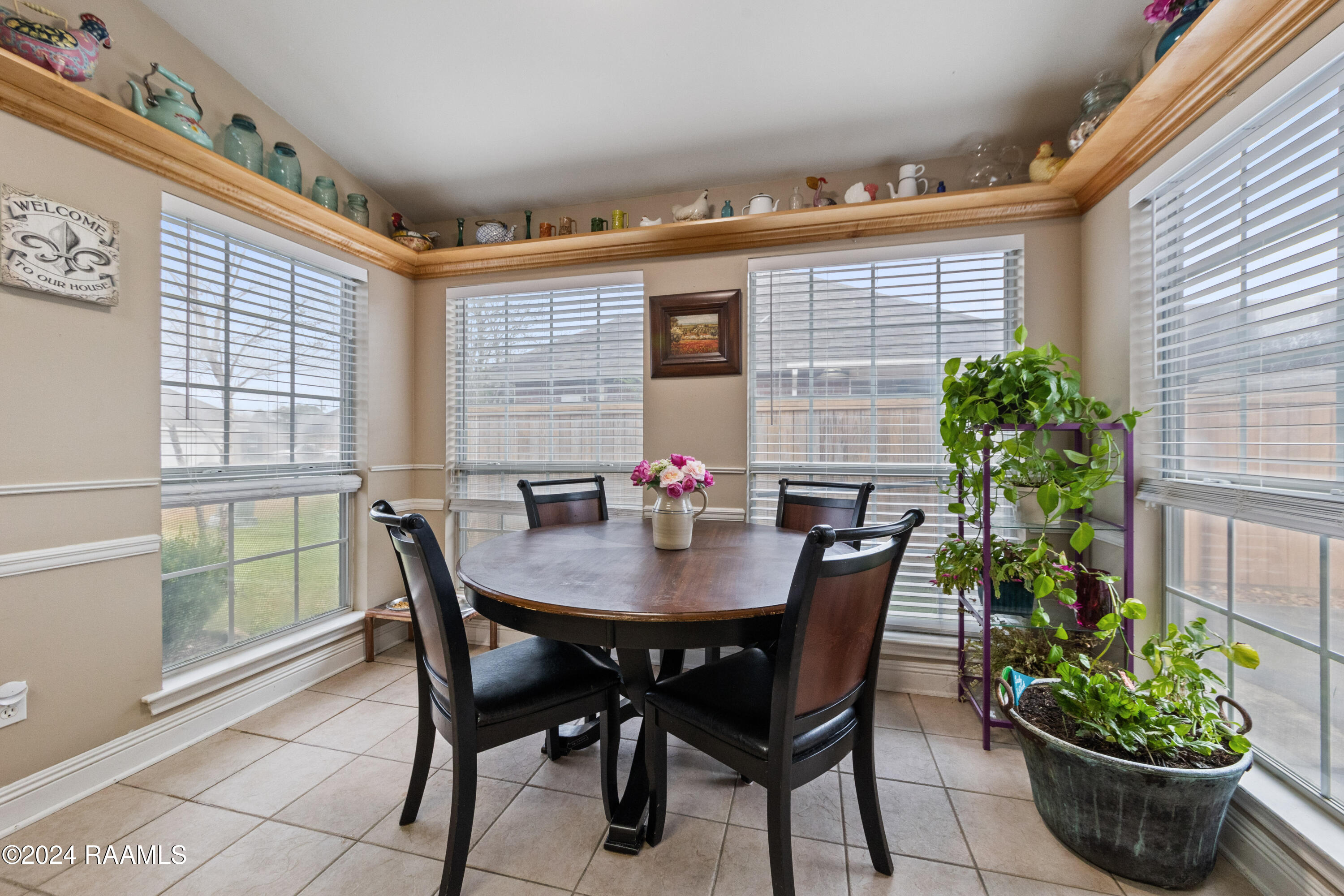 203 Pear Tree Circle Broussard, LA 70518 - Photo 6 of 31 203PearTree-3-9