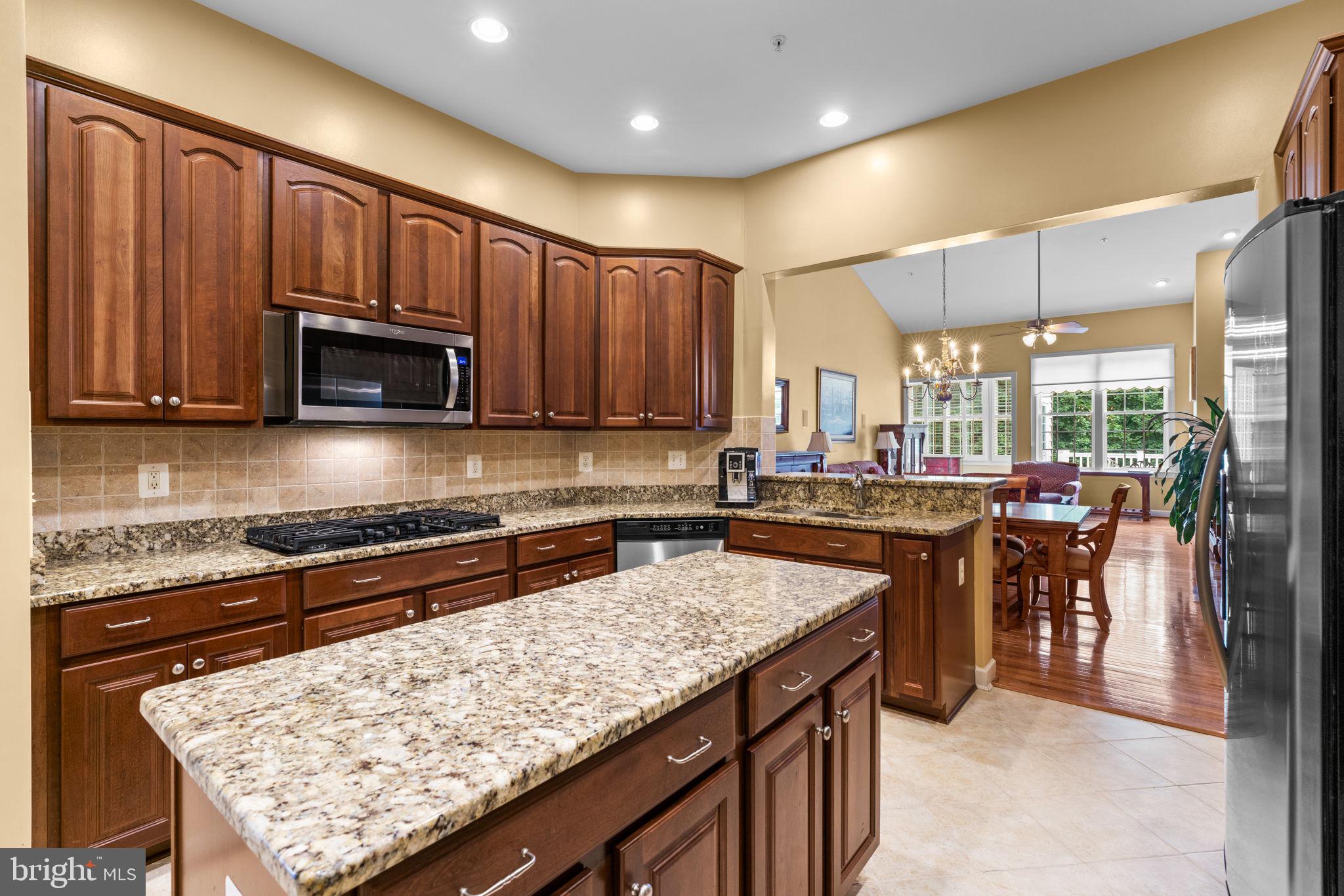 8334 Meadowsweet Road Pikesville, MD 21208 - Photo 15 of 49 Kitchen