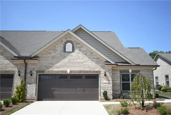 $398,980 | 1569 Oakbluffs Drive, Colfax, NC 27235