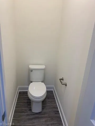 $409,990 | 1569 Oakbluffs Drive, Colfax, NC 27235