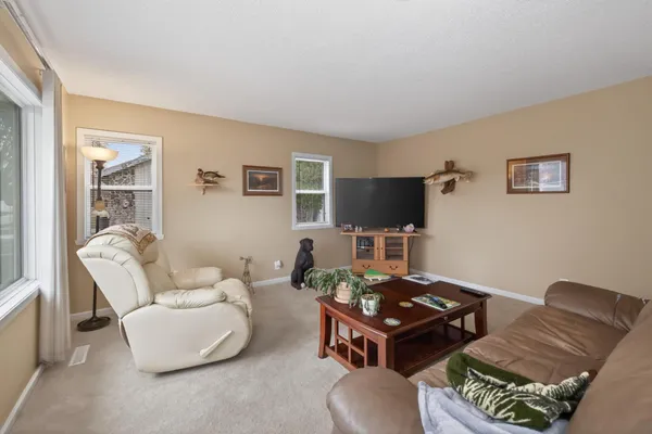 $275,000 | 1633 10th Avenue South, Fargo, ND 58103
