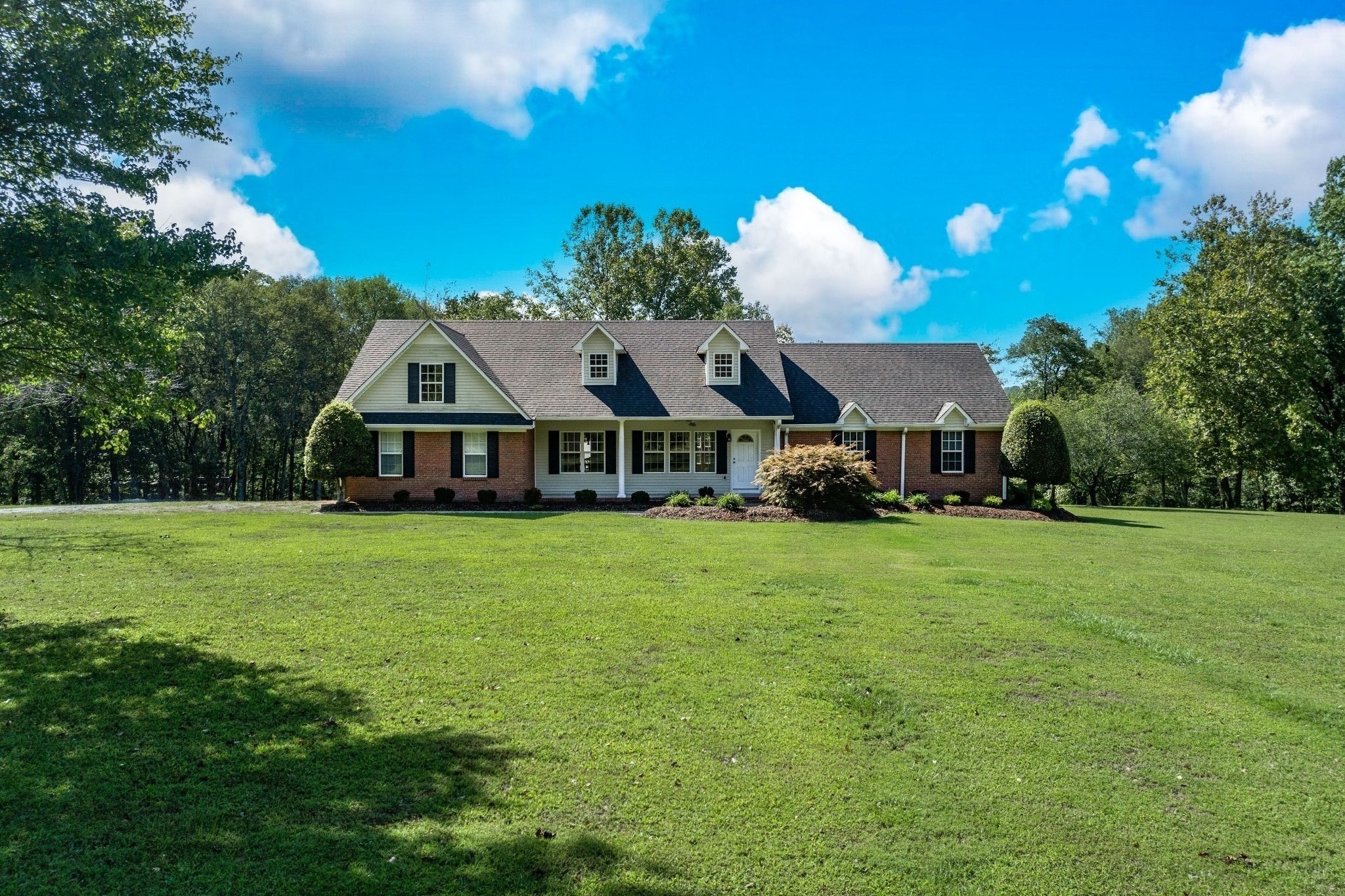 1346 Sam Johnson Road Columbia, TN 38401 - Photo 2 of 17 a view of a house with a big yard