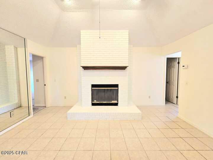 5309 Robert Holmes Drive, Unit 8 Panama City, FL 32404 - Photo 5 of 10