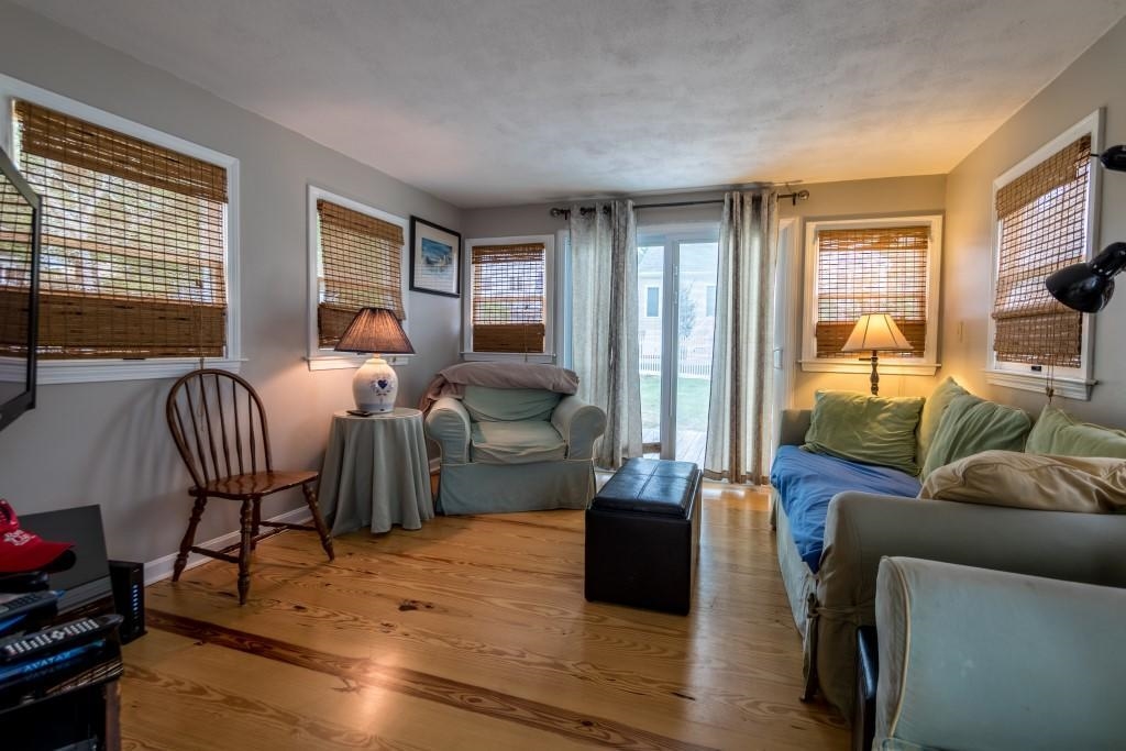 6 Willow Lane Hampton, NH 03842 - Photo 4 of 14