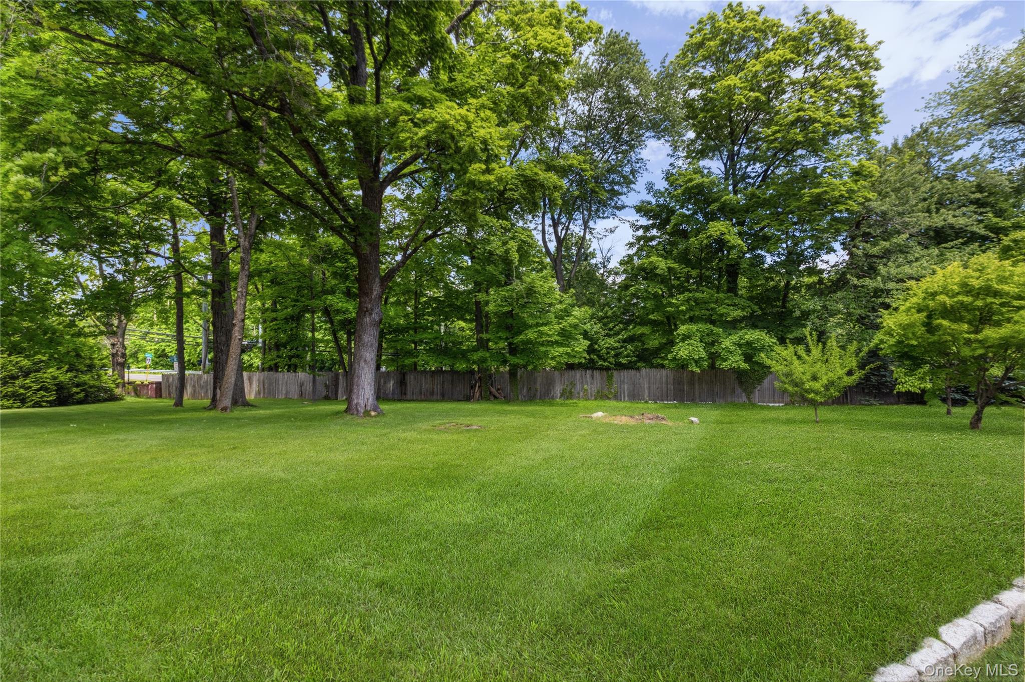 1 Hunting Ridge Road White Plains, NY 10605 - Photo 44 of 48