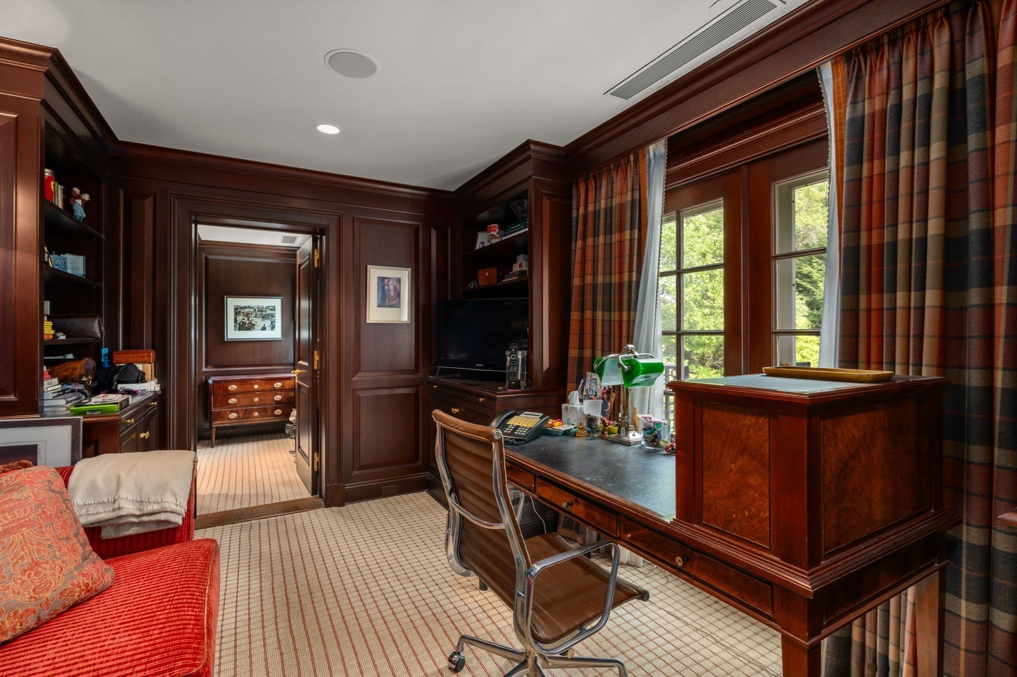 381 Warren Street Brookline, MA 02445 - Photo 20 of 35 Gallery Image 20