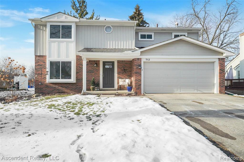 712 Dressler Lane Rochester Hills, MI 48307 - Photo 1 of 30