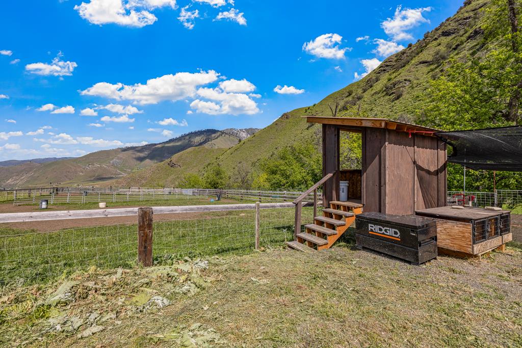 255 Seven U Ranch Road Lucile, ID 83542 - Photo 38 of 47 Arena