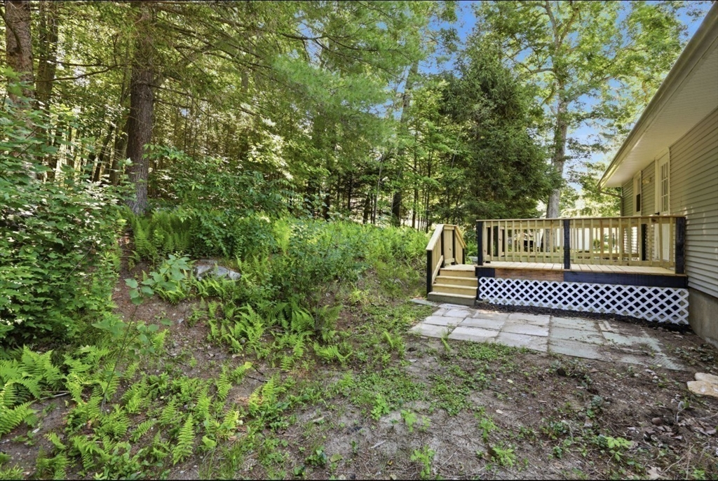 71 Beech Street Palmer, MA 01069 - Photo 31 of 38