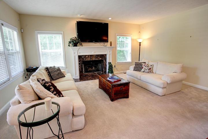 10421 Liberty Road Powell, OH 43065 - Photo 12 of 54 Gallery Image 12