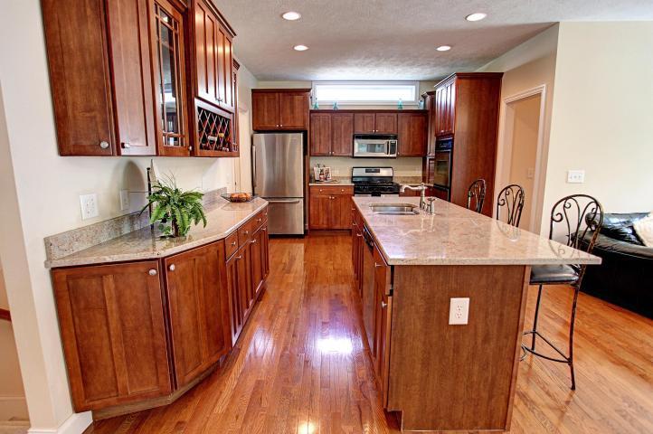 10421 Liberty Road Powell, OH 43065 - Photo 24 of 54 Gallery Image 24
