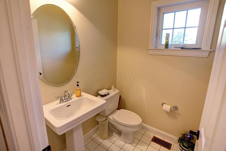 10421 Liberty Road Powell, OH 43065 - Photo 28 of 54 Gallery Image 28