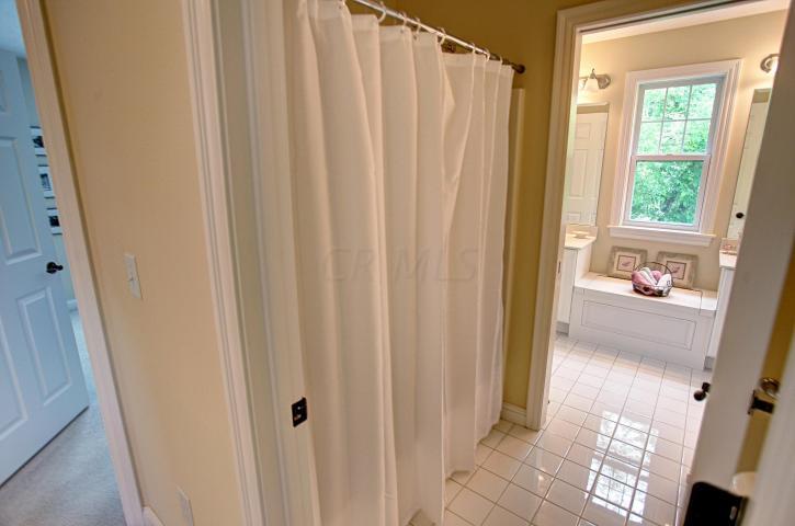 10421 Liberty Road Powell, OH 43065 - Photo 40 of 54 Gallery Image 40