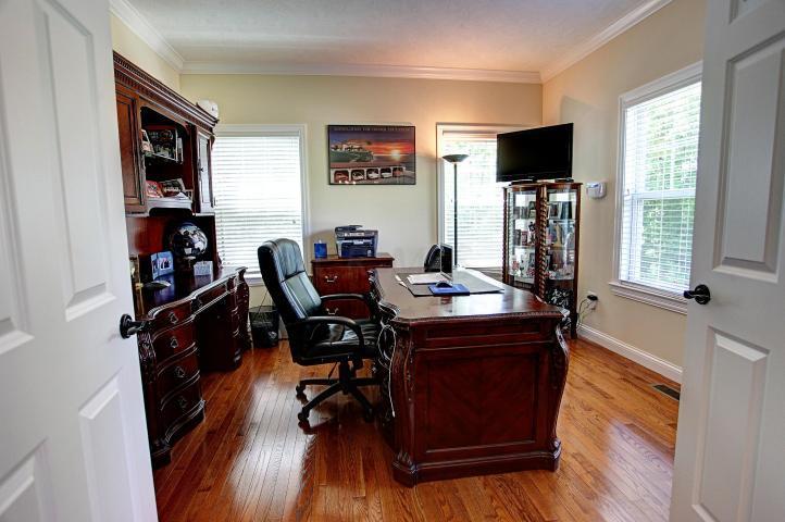 10421 Liberty Road Powell, OH 43065 - Photo 9 of 54 Gallery Image 9