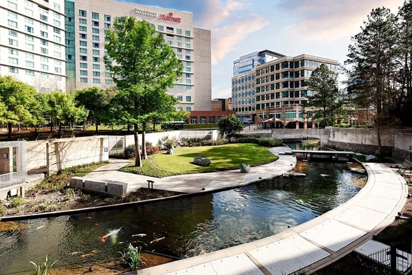 $1,375,000 | 3 Waterway Court, Unit 4D, The Woodlands, TX 77380