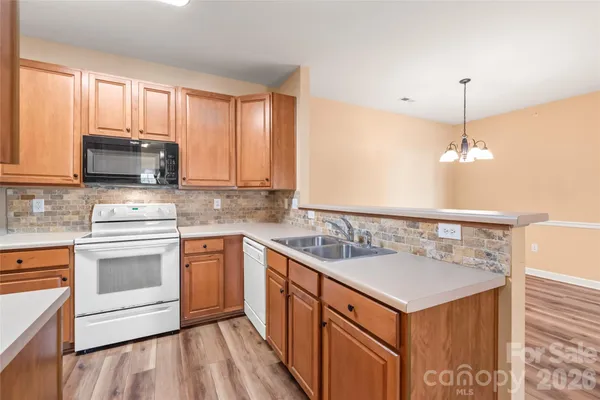 $279,900 | 16439 Golden River Lane, Charlotte, NC 28277