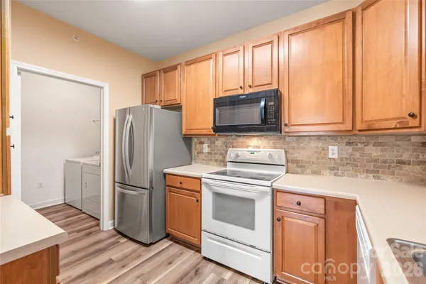$279,900 | 16439 Golden River Lane, Charlotte, NC 28277