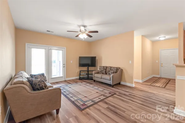 $279,900 | 16439 Golden River Lane, Charlotte, NC 28277