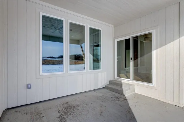 $498,800 | 32483 West 168th Court, Gardner, KS 66030