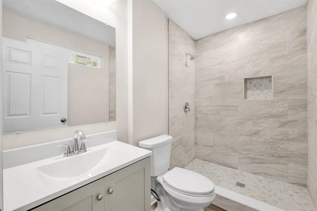 2003 Jackson Bluff Road Tallahassee, FL 32304 - Photo 16 of 18