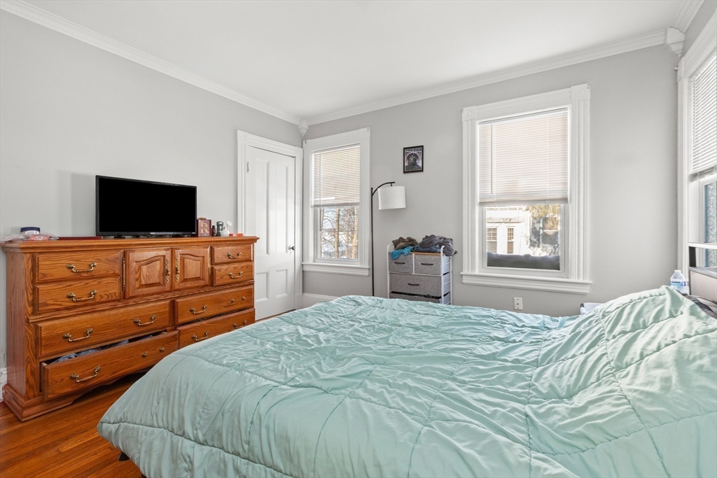 313 Nesmith Street Lowell, MA 01852 - Photo 13 of 36