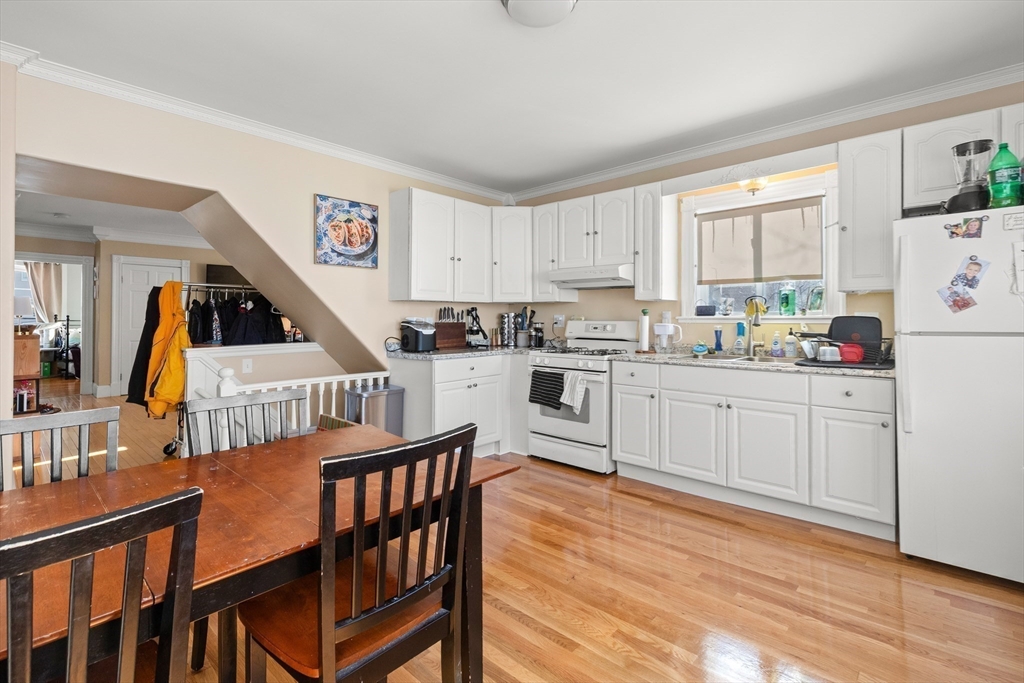 313 Nesmith Street Lowell, MA 01852 - Photo 19 of 36