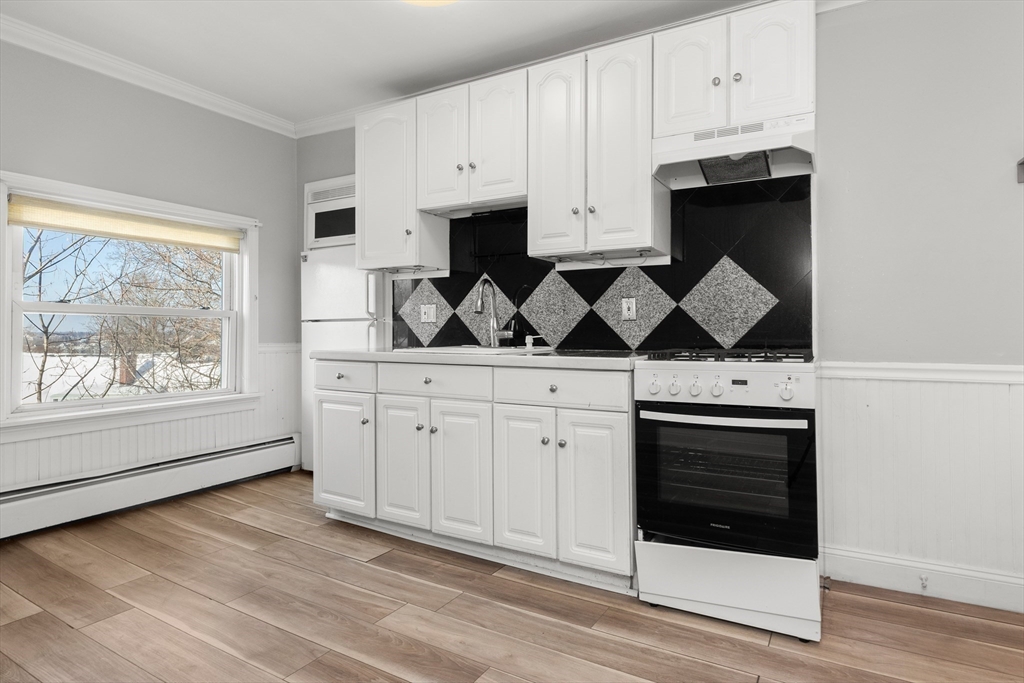 313 Nesmith Street Lowell, MA 01852 - Photo 27 of 36