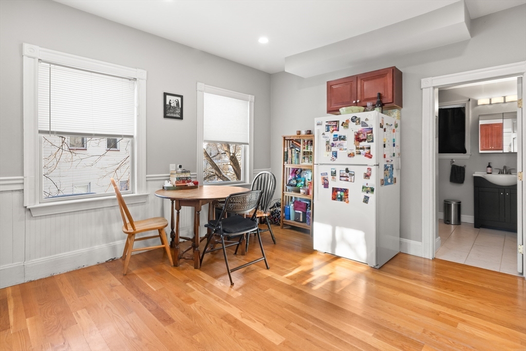 313 Nesmith Street Lowell, MA 01852 - Photo 5 of 36