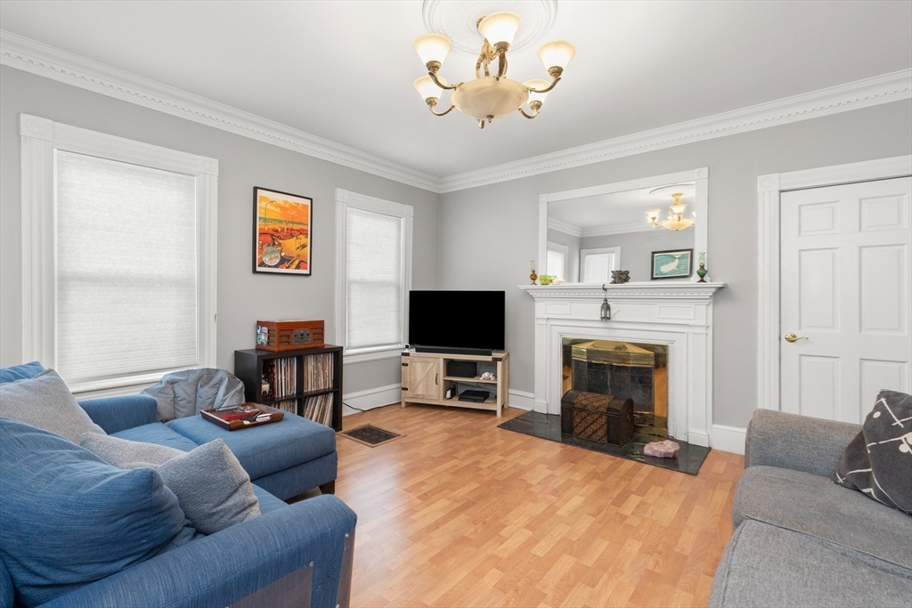 313 Nesmith Street Lowell, MA 01852 - Photo 8 of 36