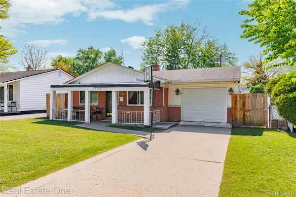 $230,000 | 27445 Lorenz Street, Madison Heights, MI 48071