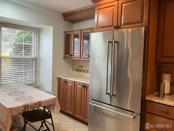 $539,000 | 293 Bromley Place, East Brunswick, NJ 08816