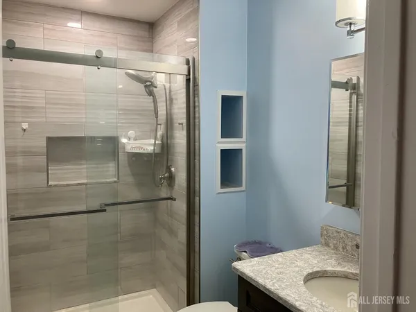 $539,000 | 293 Bromley Place, East Brunswick, NJ 08816