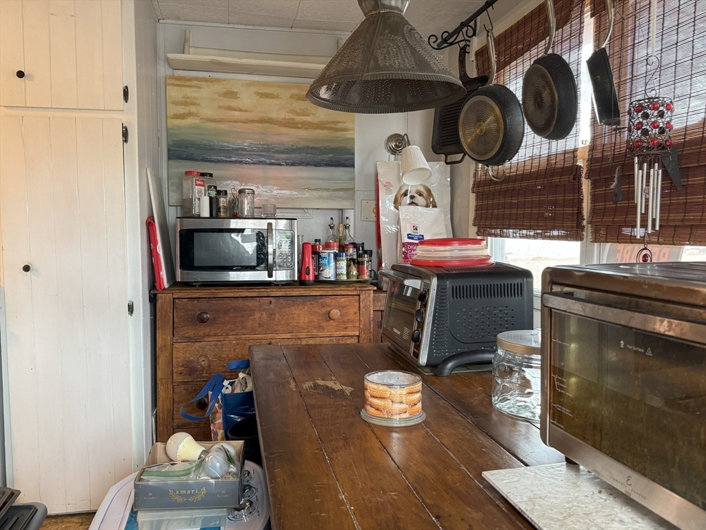 150 Beach Road Salisbury, MA 01952 - Photo 3 of 30