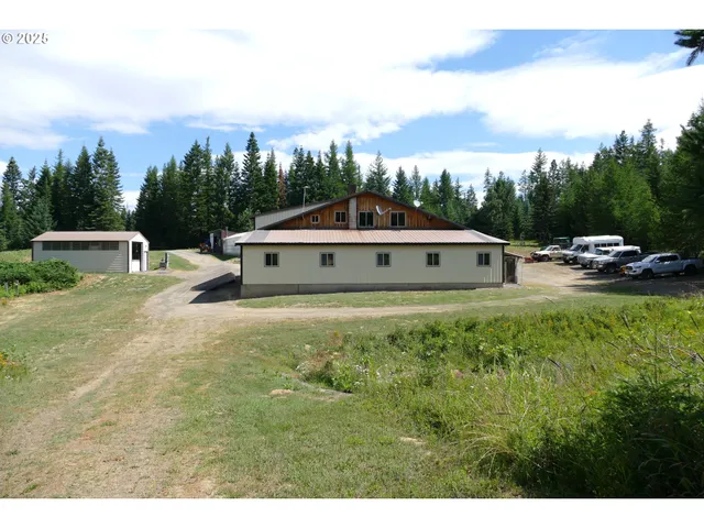 $739,000 | 58472 Highway 204, Weston, OR 97886
