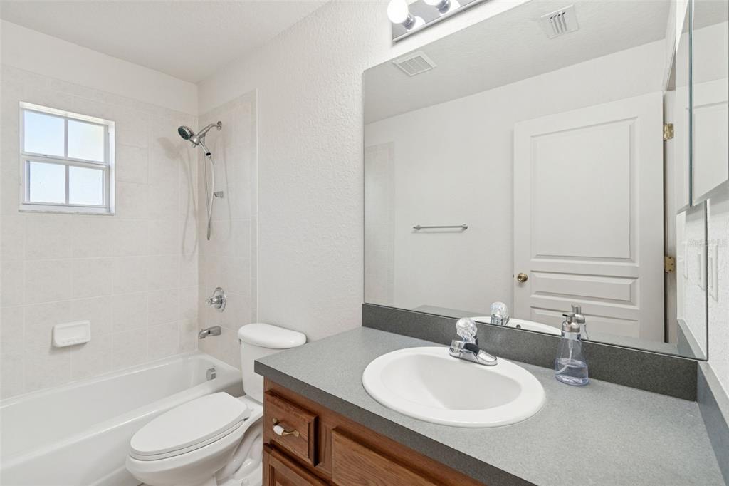 4011 Sumner Road Dover, FL 33527 - Photo 15 of 21