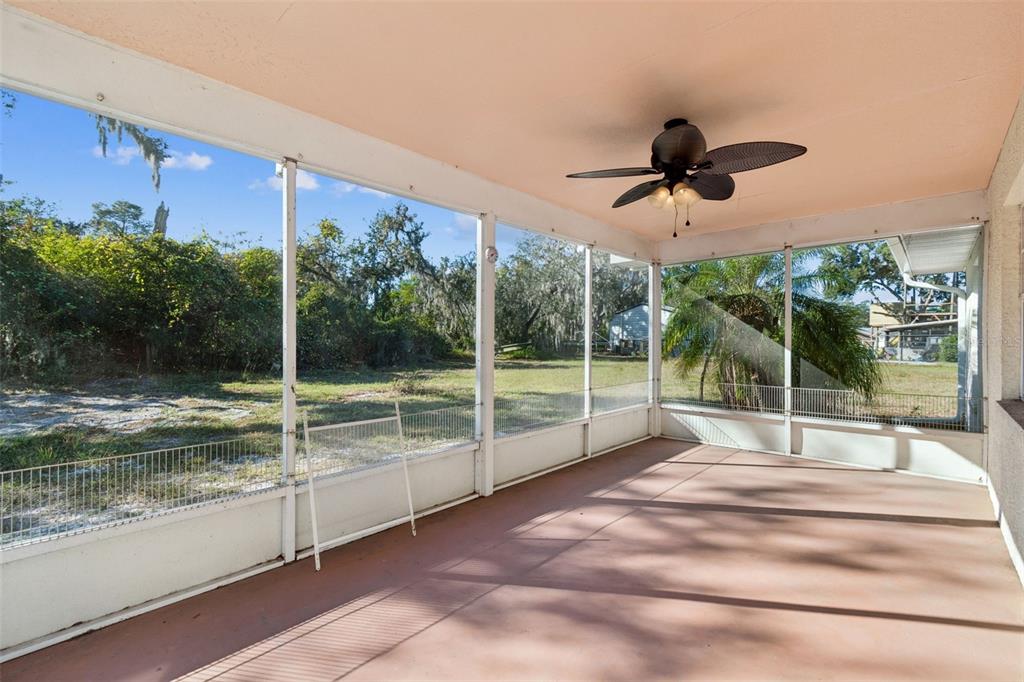 4011 Sumner Road Dover, FL 33527 - Photo 5 of 21