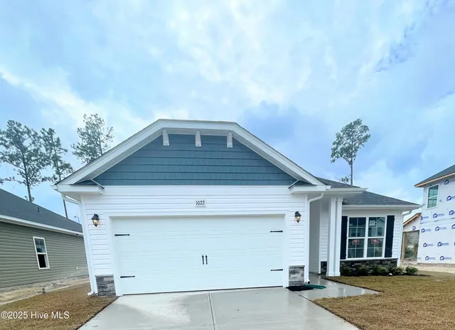 $334,075 | 1022 Midnight Bourbon Manor, New Bern, NC 28562